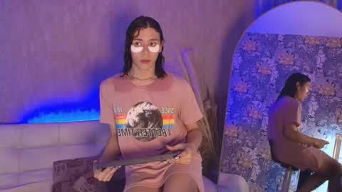 Snapshot of pixy_20 chatting on February 15, 3:58 am cris online show from February 15, 3:58 am