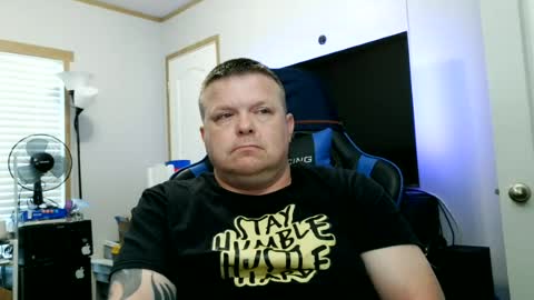 pkgotnos1 online show from June 30, 12:22 am