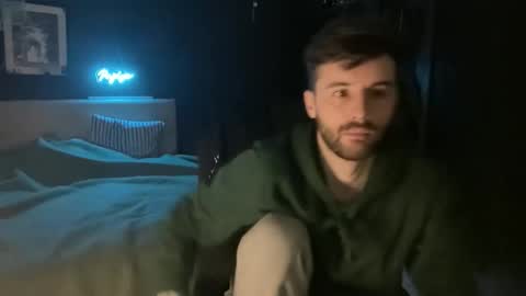 placebo14 online show from February 3, 2:53 am