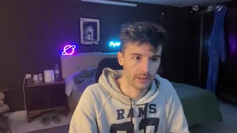 placebo14 online show from February 5, 9:41 pm