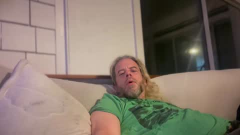 Snapshot of planetscottychannel25 chatting on August 6, 2:13 am planetscottychannel25 online show from August 6, 2:13 am