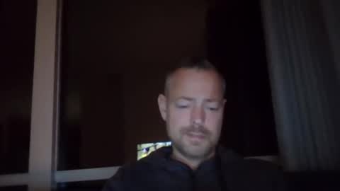 platugle online show from October 26, 9:42 pm