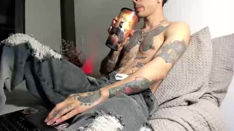 Carti online show from October 1, 3:34 am