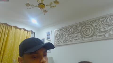 Snapshot of playboy_sex6 chatting on September 16, 1:50 am PETER online show from September 16, 1:50 am