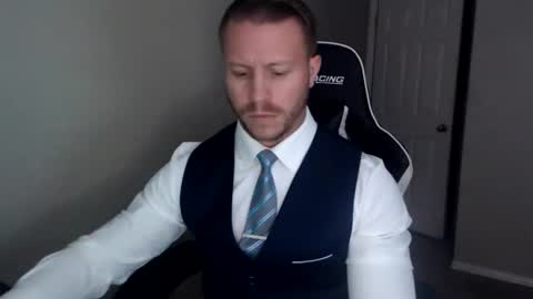 Player online show from December 3, 4:53 am