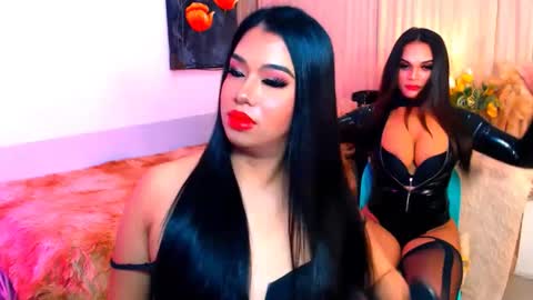 Snapshot of playful_angel1598 chatting on February 5, 2:40 am ARA online show from February 5, 2:40 am