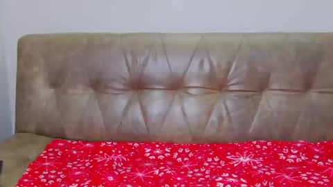 Snapshot of playful_hottiex chatting on March 12, 9:34 am Hottie online show from March 12, 9:34 am