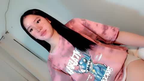 Snapshot of playfulcock69_kate chatting on December 21, 1:24 am kate online show from December 21, 1:24 am