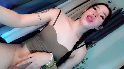 kate online show from May 6, 11:32 pm