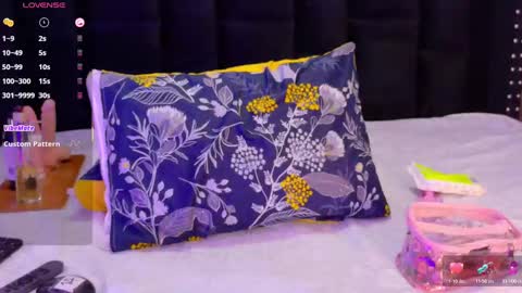 Scarlett  online show from September 28, 7:41 pm