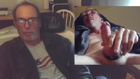 Snapshot of playfuljoy chatting on May 24, 3:39 pm StudMan online show from May 24, 3:39 pm