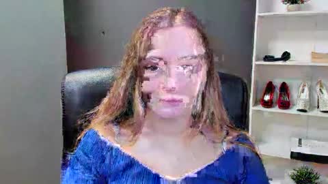 Snapshot of playgirl_valeria chatting on March 14, 7:47 am Valeria online show from March 14, 7:47 am