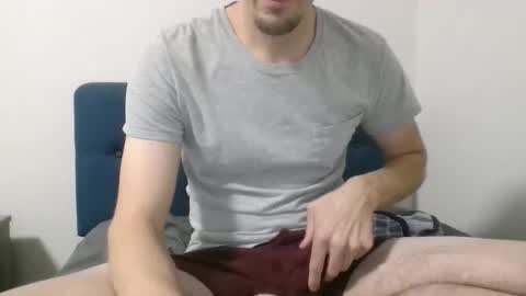 Snapshot of playinaroundwithmyself chatting on October 28, 2:59 am playinaroundwithmyself online show from October 28, 2:59 am