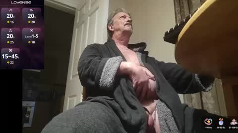 Play Me online show from February 12, 5:26 am