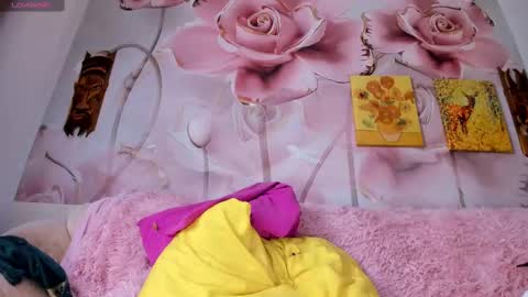 i am Kat   online show from March 5, 10:11 am