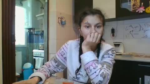 Snapshot of pleas3s_sweet chatting on February 1, 6:54 am pleas3s_sweet online show from February 1, 6:54 am