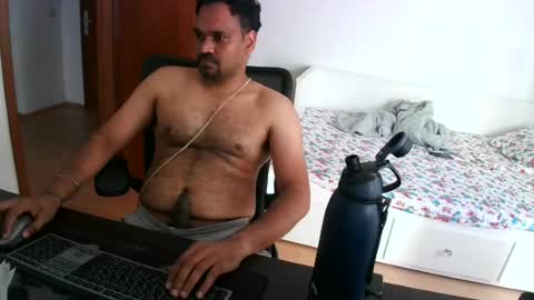 Snapshot of pleasure5845 chatting on June 26, 4:55 pm Sam online show from June 26, 4:55 pm