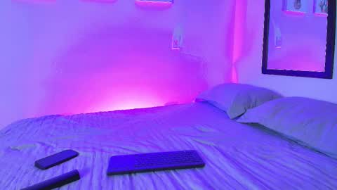 Snapshot of pleasurecompany chatting on January 19, 3:54 am sergio natalie online show from January 19, 3:54 am