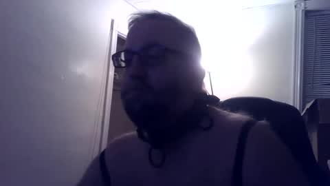 Snapshot of pleasurepuppt chatting on February 23, 5:01 am pleasurepuppt online show from February 23, 5:01 am