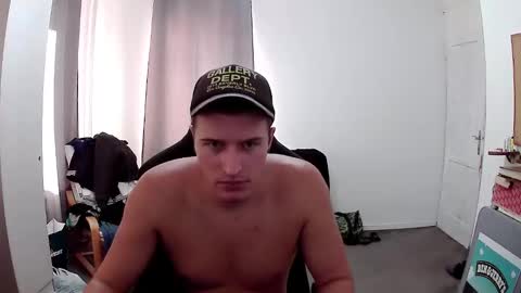 plkrisztian online show from September 22, 2:41 pm