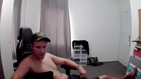 plkrisztian online show from September 27, 3:17 pm