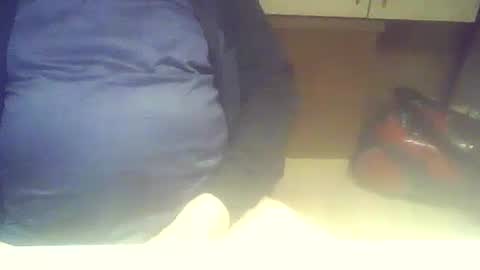 Snapshot of plot64 chatting on February 4, 7:09 pm plot64 online show from February 4, 7:09 pm