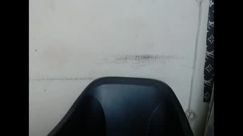 plumnjuicyx online show from February 3, 7:29 am