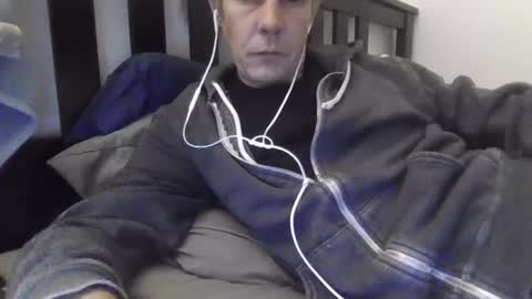 Snapshot of plyre chatting on September 15, 6:13 am plyre online show from September 15, 6:13 am