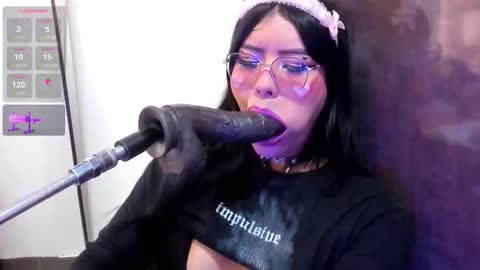 pocahontas_lantina online show from March 4, 3:56 am