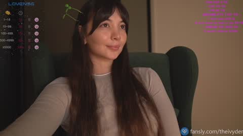   online show from November 23, 4:29 pm