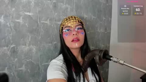 Snapshot of pocahontaslatinaa chatting on June 9, 2:45 am pocahonta online show from June 9, 2:45 am