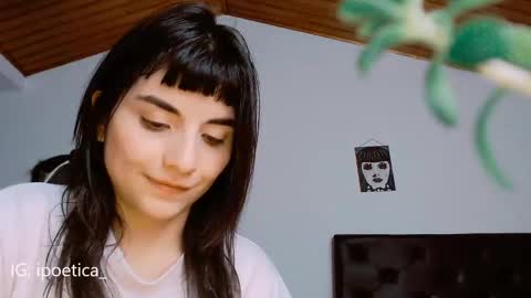 IG ipoetica  online show from December 18, 1:15 am