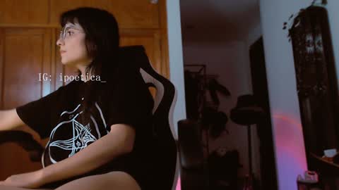 IG ipoetica  online show from February 1, 6:29 pm