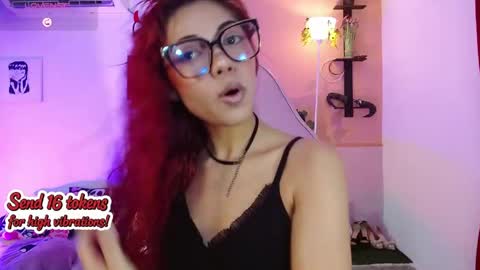 poison_liv online show from May 4, 1:07 pm