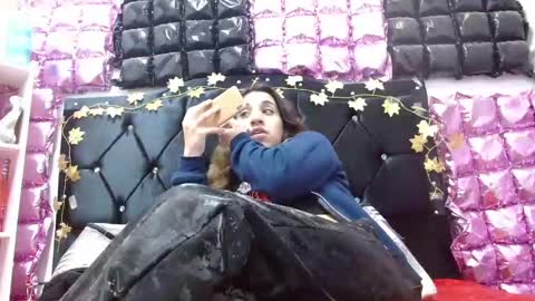 Snapshot of poisondost_hot chatting on October 4, 11:52 am Aleja online show from October 4, 11:52 am