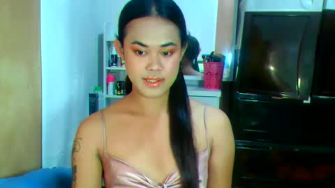Snapshot of pokwang4you chatting on May 19, 5:41 pm pokwang4you online show from May 19, 5:41 pm