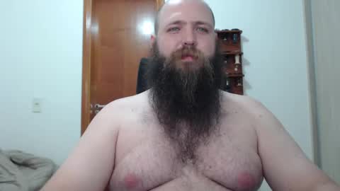 Snapshot of polar_bear91 chatting on February 17, 12:54 am Bear online show from February 17, 12:54 am