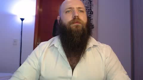 Snapshot of polar_bear91 chatting on February 23, 2:07 am Bear online show from February 23, 2:07 am