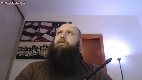 Snapshot of polar_bear91 chatting on October 12, 2:32 am Bear online show from October 12, 2:32 am