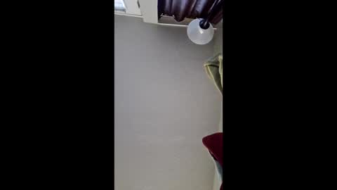 Polebee online show from April 7, 10:59 am
