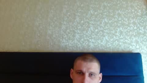 Snapshot of poliglotjoe chatting on January 28, 1:39 am Poliglot online show from January 28, 1:39 am