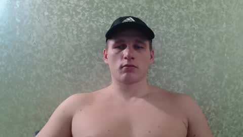 Snapshot of poliglotjoe chatting on March 6, 11:14 am Poliglot online show from March 6, 11:14 am