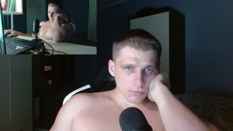 Snapshot of poliglotjoe chatting on September 11, 1:39 am Poliglot online show from September 11, 1:39 am