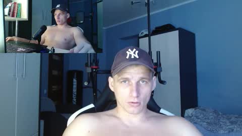 Snapshot of poliglotjoe chatting on October 1, 11:05 am Poliglot online show from October 1, 11:05 am