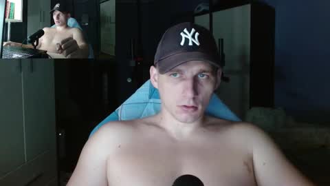 Snapshot of poliglotjoe chatting on October 11, 4:05 pm Poliglot online show from October 11, 4:05 pm