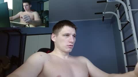 Snapshot of poliglotjoe2 chatting on January 7, 10:18 am Poliglotjoe2 online show from January 7, 10:18 am