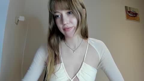Snapshot of polihoney chatting on February 28, 5:14 pm Polina online show from February 28, 5:14 pm