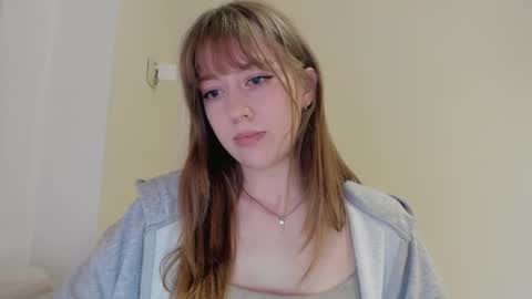 Snapshot of polihoney chatting on March 19, 9:30 pm Polina online show from March 19, 9:30 pm