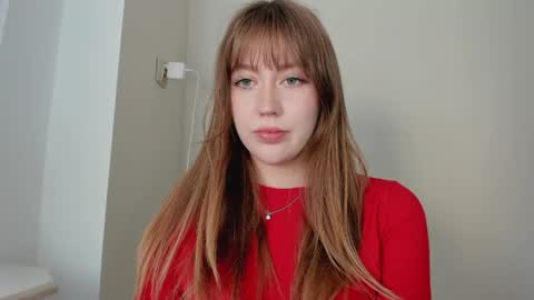 Snapshot of polihoney chatting on March 22, 1:36 pm Polina online show from March 22, 1:36 pm