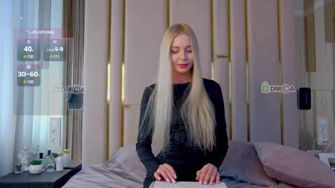 Snapshot of poliina chatting on February 10, 9:25 pm Polina online show from February 10, 9:25 pm